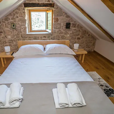 Vintage House Kolocep * Donje Celo