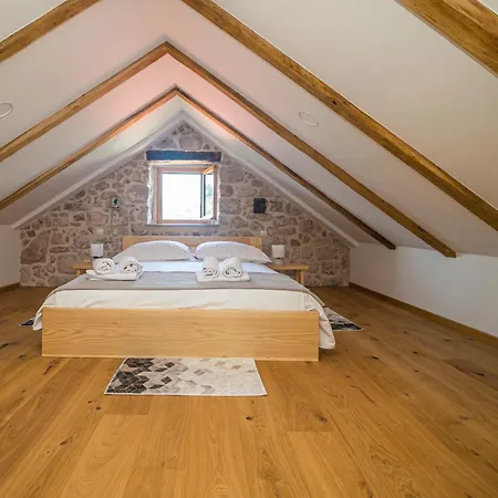 Vintage House Kolocep * Donje Celo