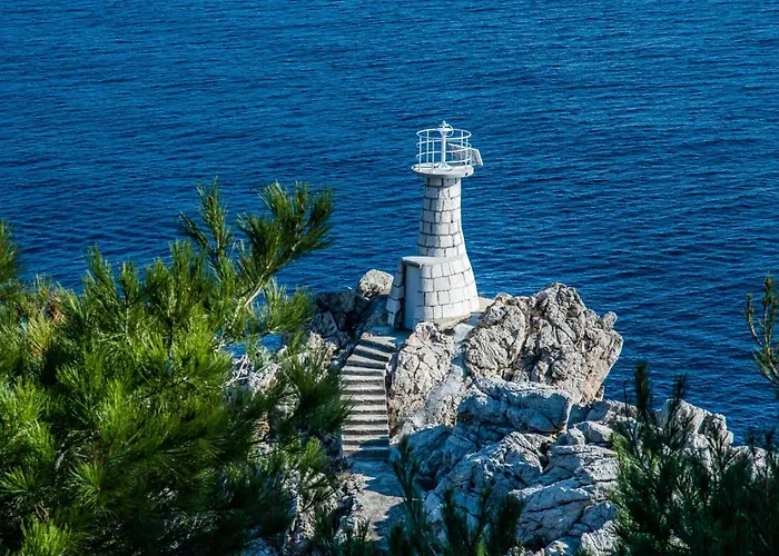 Vintage House Kolocep